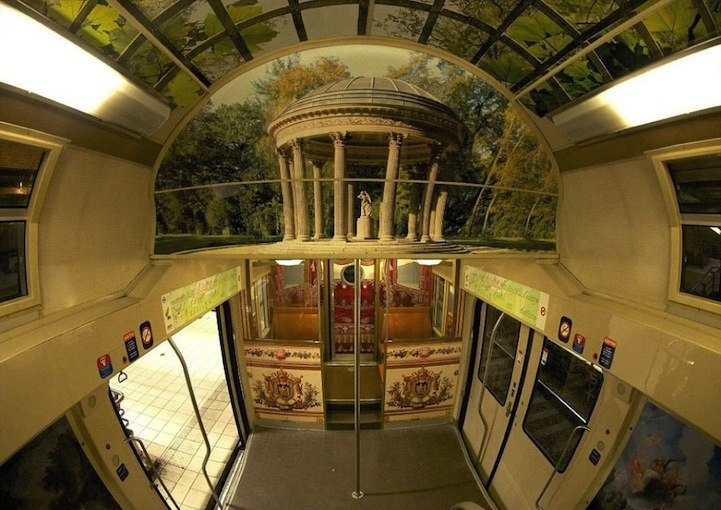 Преображение поезда Париж-Версаль.