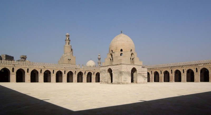 Мечеть Ибн-Тулуна: одна из старейших мусульманских святынь (Египет)