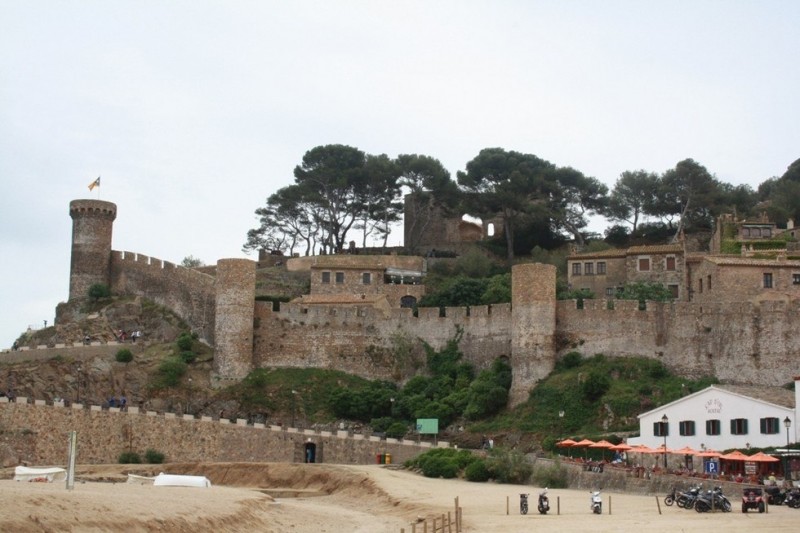 Вила Велла: одна из самых древних крепостей Испании