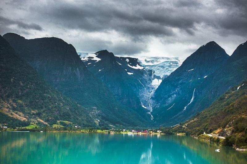 Ледник Бриксдаль в Норвегии