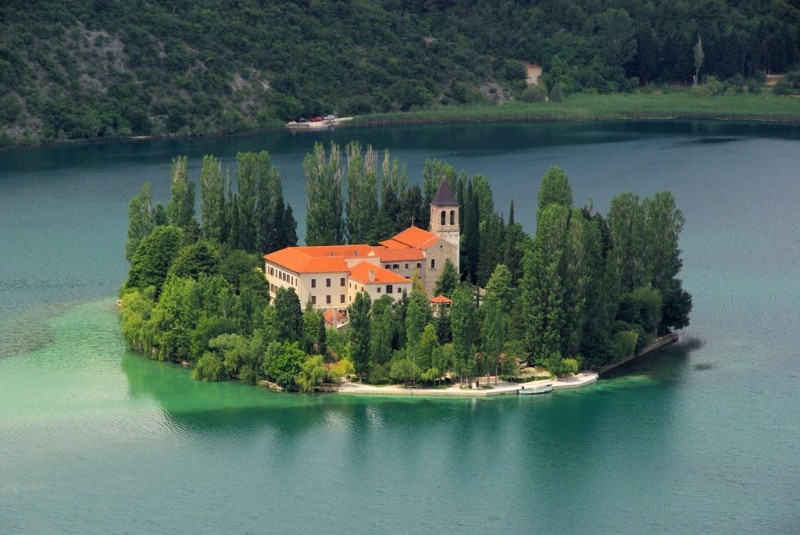 Висовац - монастырь