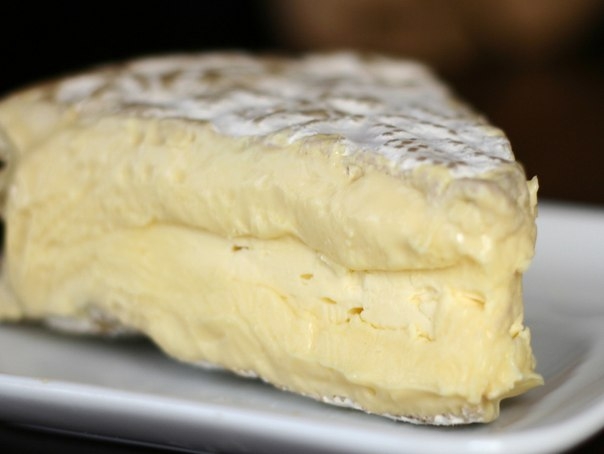 Французский сыр бри
