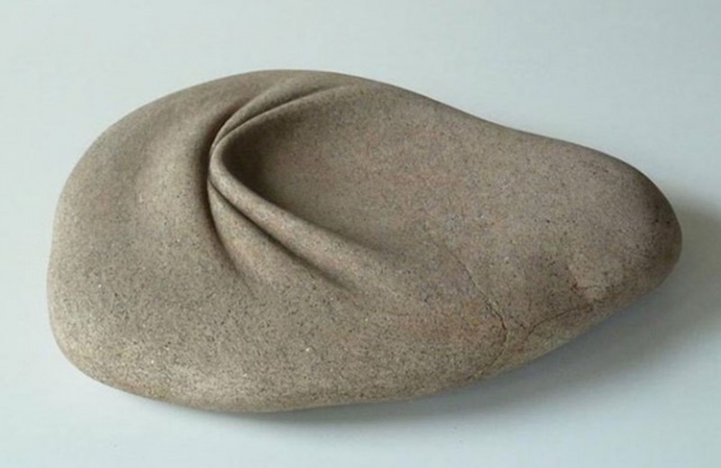 Эксперименты с камнями испанского скульптора Хосе Мануэля Кастро Лопес (José Manuel Castro López)