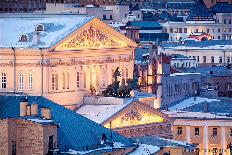 Завораживающие фотографии снежной Москвы
