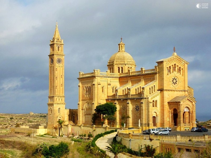 Гоцо (Gozo) - остров Мальтийского архипелага, расположенного в Средиземном море.