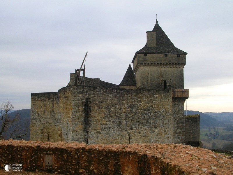 Замок Кастельно