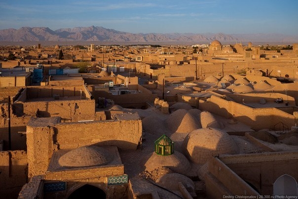 Йезд - глиняный город с пятитысячелетней историей на территории современного Ирана.