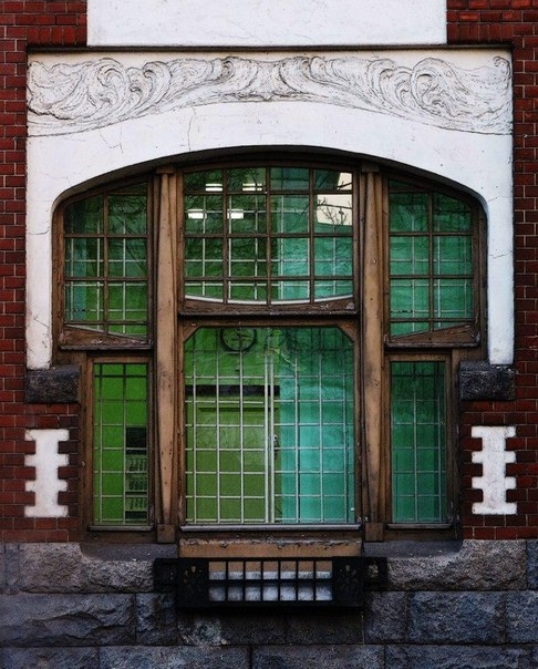 Окна петербургского модерна.
