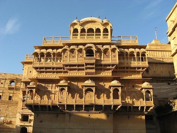 Форт Джайсалмер - золотой город Индии.