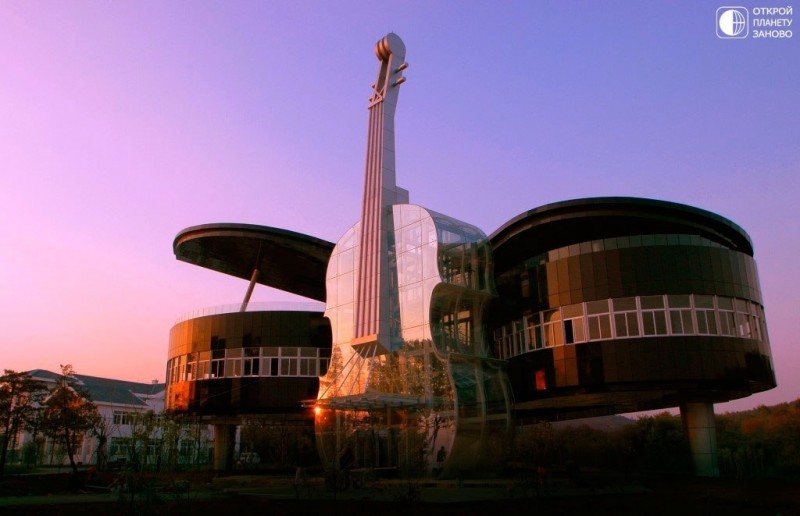 Уникальная архитектура мира - Дом-рояль в Китае