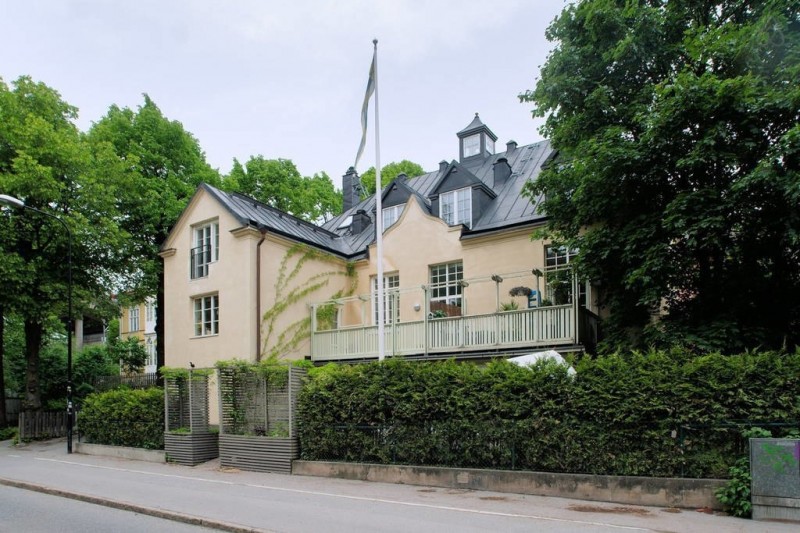 Маленькая квартира в здании церкви в Стокгольме