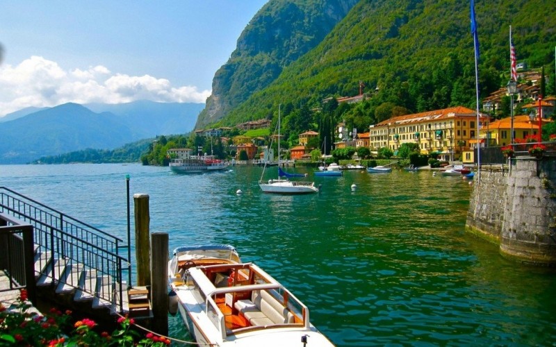 Пейзажи озера Комо, Италия