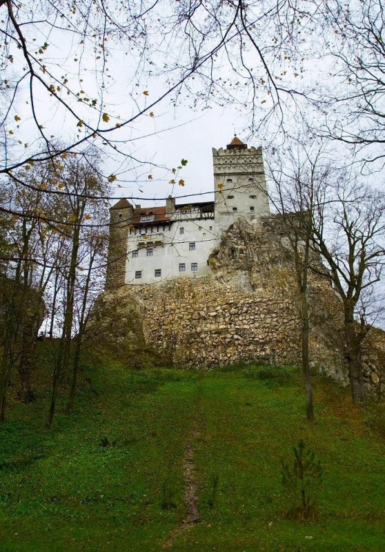 Знаменитый замок графа Дракулы выставлен на аукцион