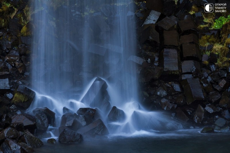 Удивительный водопад Свартифосс