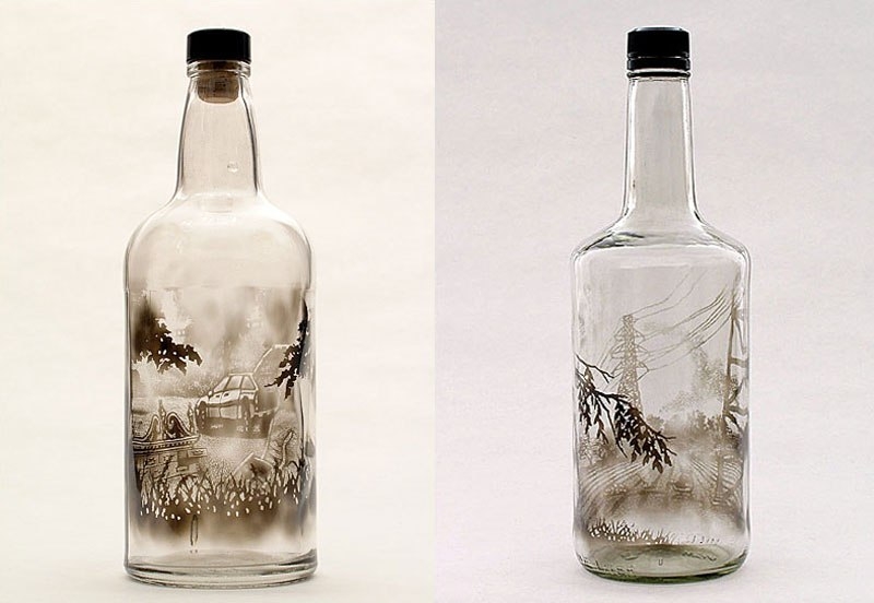 Рисунки в бутылках, сделанные очень необычным способом