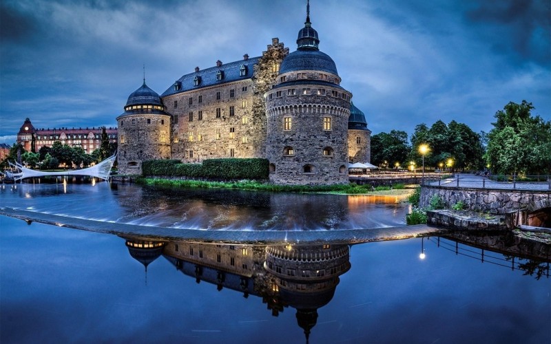 Эребру, Швеция. Первый замок