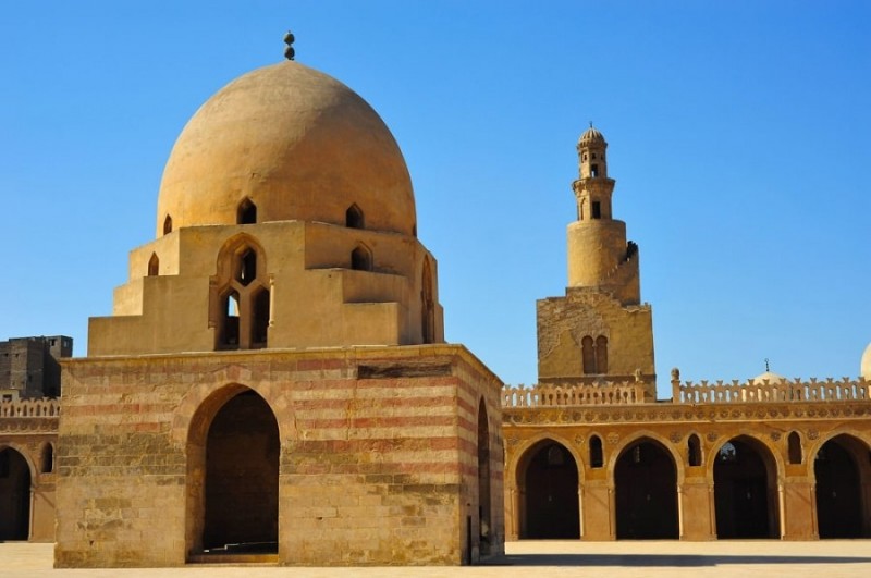 Мечеть Ибн-Тулуна: одна из старейших мусульманских святынь (Египет)