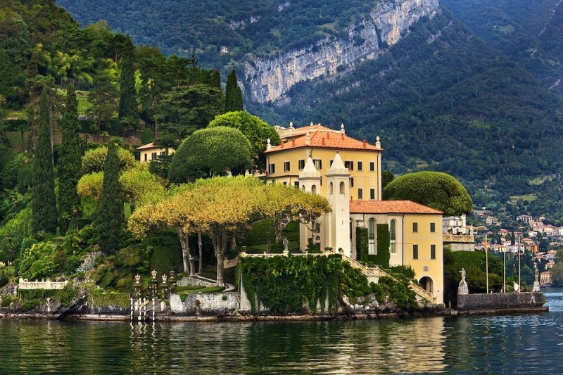Пейзажи озера Комо, Италия