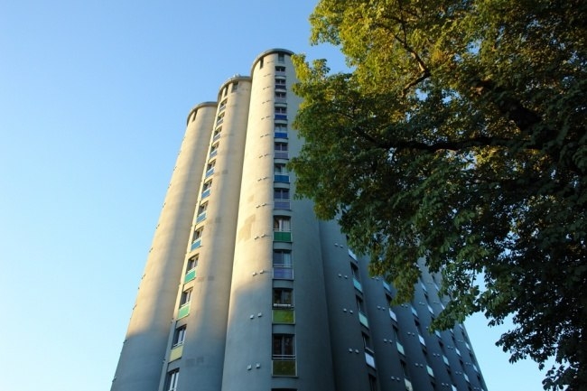 Элеватор в Осло превращен в студенческое общежитие по проекту бюро HRTB.