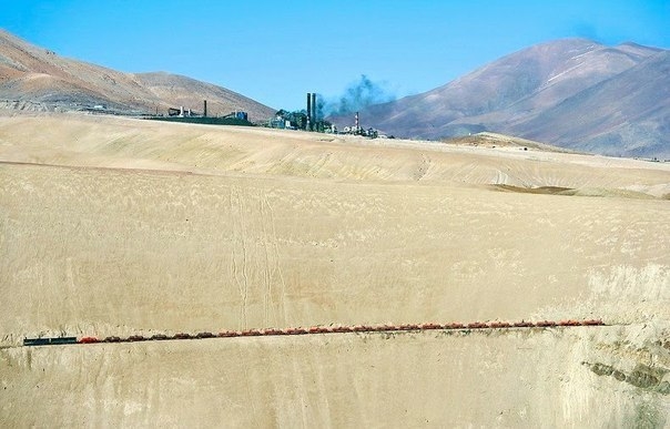 Очень красивая железная дорога в Чили
