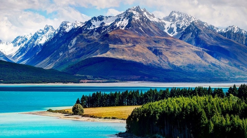 Удивительная красота озера Текапо в Новой Зеландии
