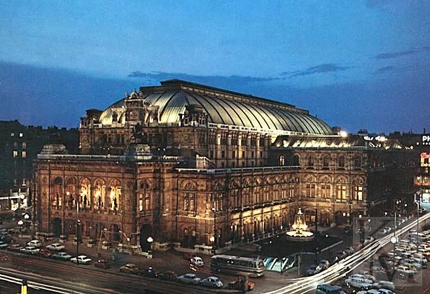 Венская опера в Австрии