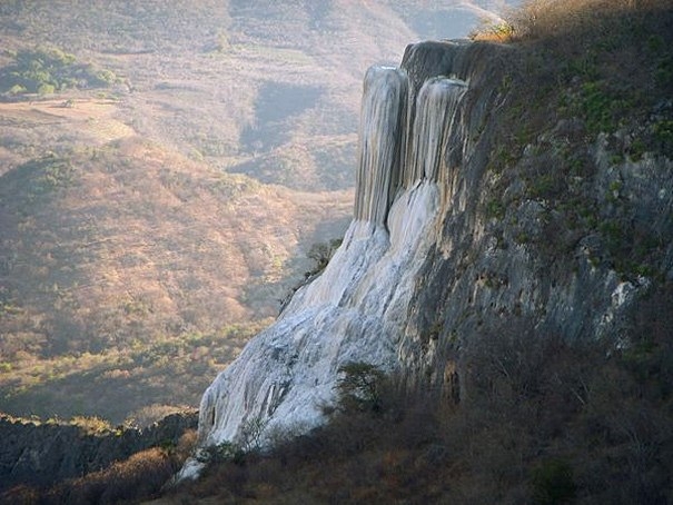 Водопад Йэрве эль Агуа