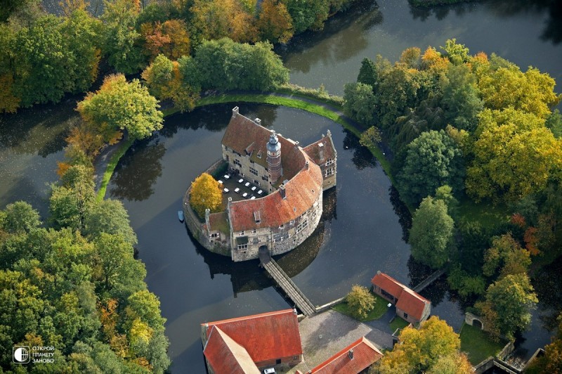 Замок Вишеринг