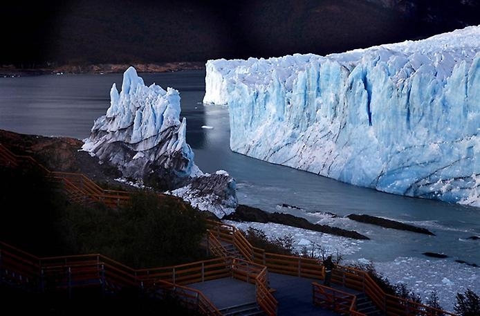 Крушение ледника Перито Морено