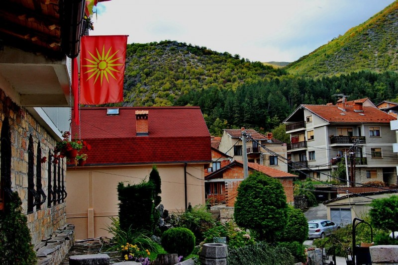 Деревня Вевчаны в Македонии - единственная в мире деревня, провозгласившая свою независимость со сво