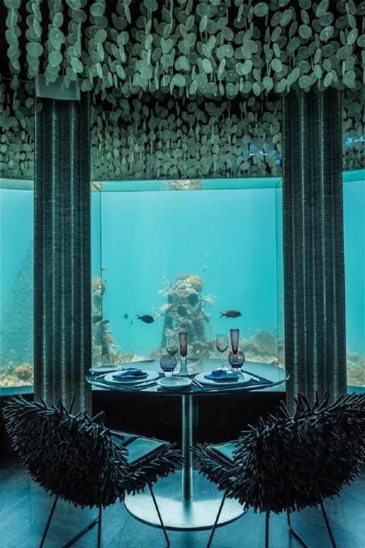 Подводный ресторан The Subsix