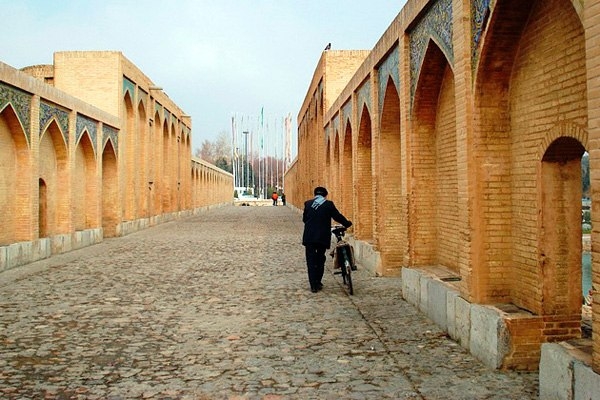 Мост Хаджу в Иране