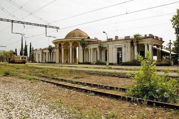 Самая красивая заброшенная железнодорожная станция в мире, Келасур, Абхазия