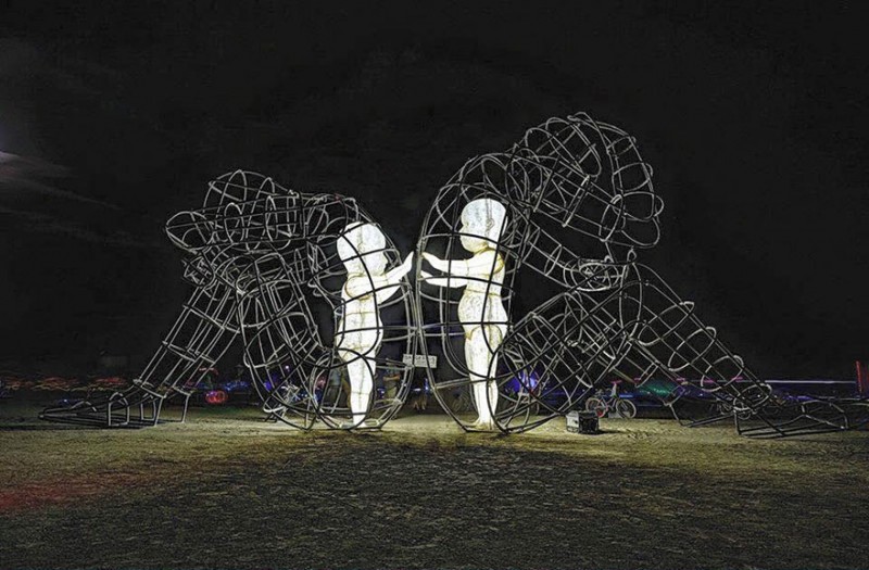 Работа одесского скульптора взорвала всемирный арт-фестиваль