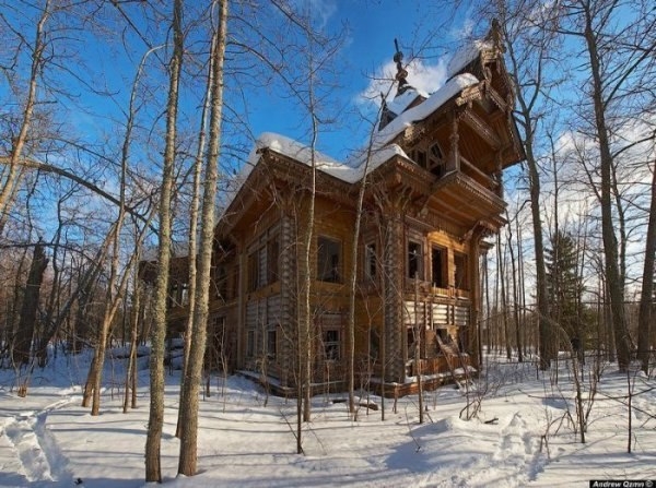 Русские заброшенные терема. Русские заброшенные терема.