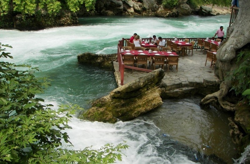 Водопад Манавгат: одно из самых посещаемых мест в Турции