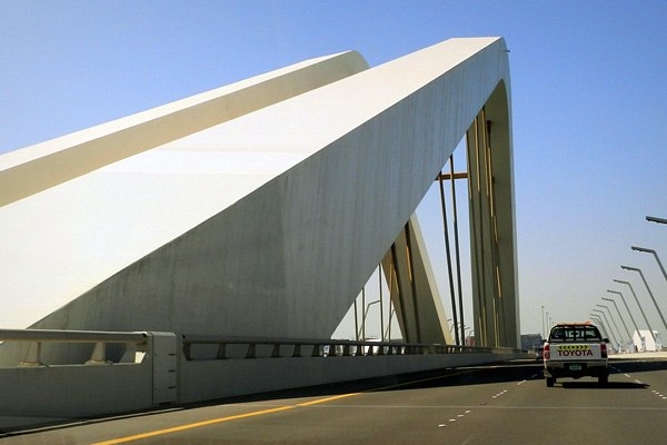 Мост Шейха Зайда в Абу-Даби, ОАЭ