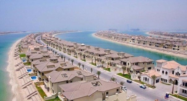 Пальма Джумейра - элитный остров в Дубай, ОАЭ.