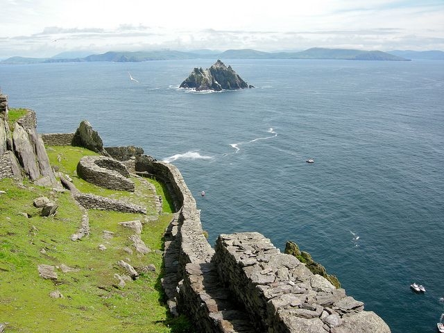 Скеллиг-Майкл: неприступный монастырь посреди океана (Ирландия)