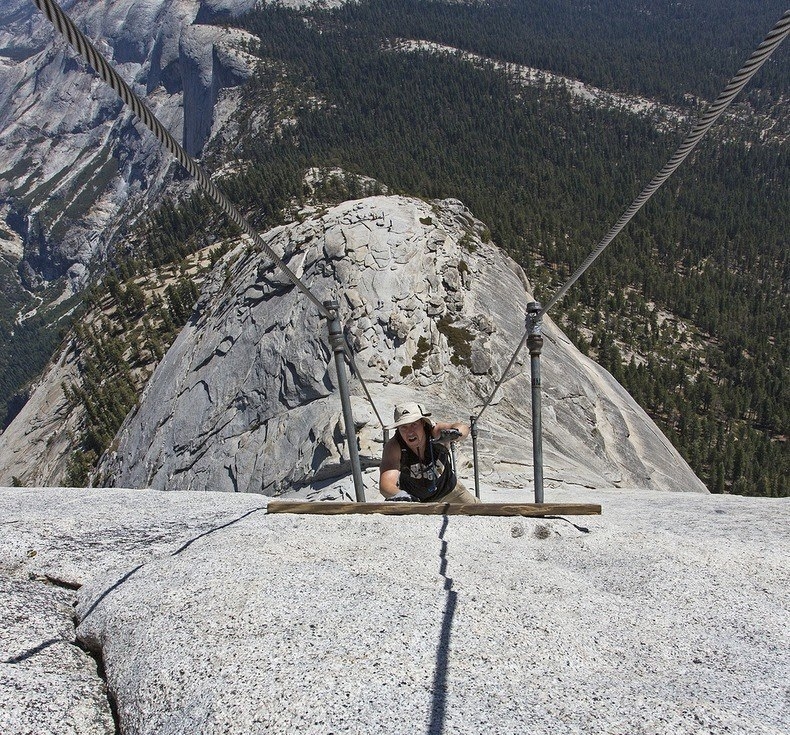 Хаф-Доум - гранитная скала в Йосемити