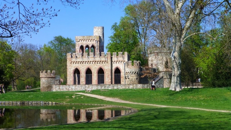 Руины замка Мосбург
