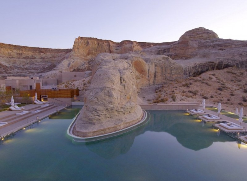 Отель Amangiri среди каньонов Юты. Отель Amangiri среди каньонов Юты.