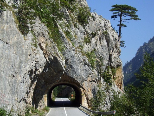 Самый глубокий каньон Европы Самый глубокий каньон Европы