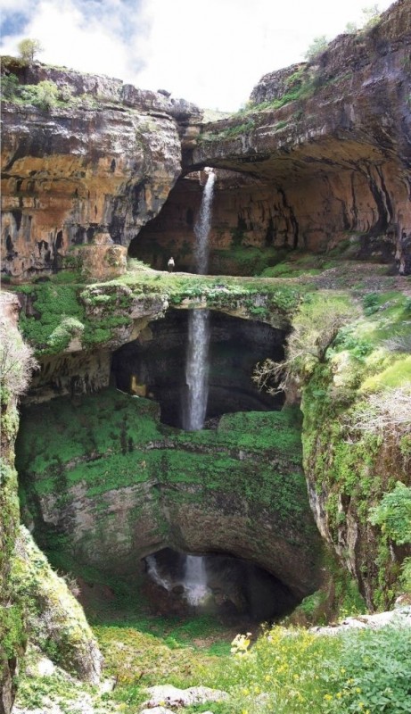 Удивительный водопад Баатара