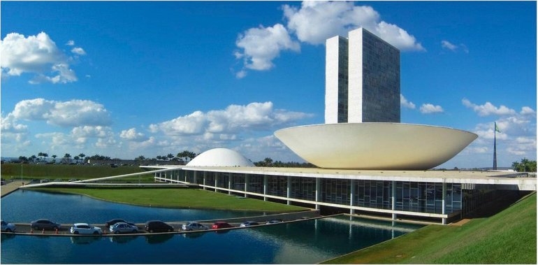Столица Бразилии: Бразилиа