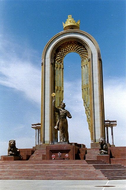 Таджикистан - сокровище посреди гор и степей Средней Азии