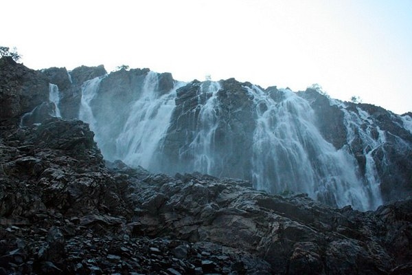 Водопад Руакана