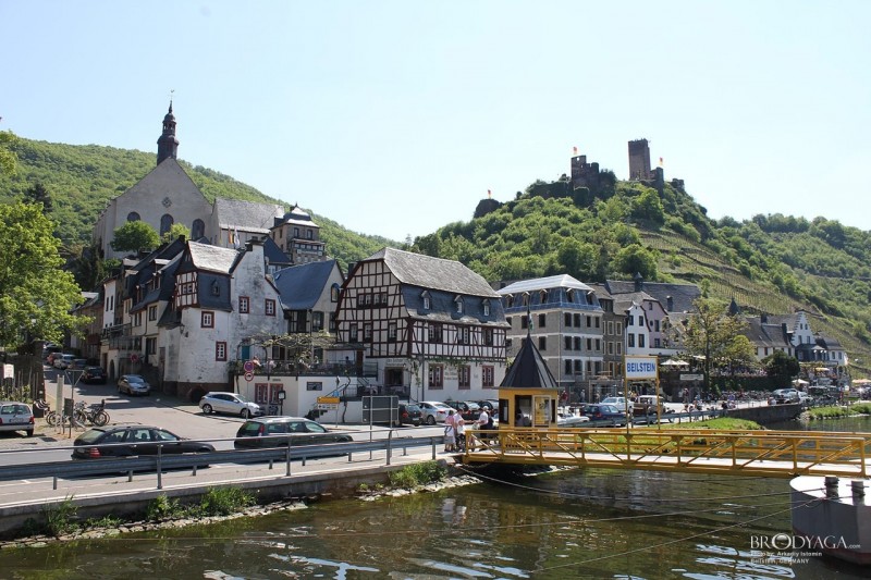 Крошечный и очень уютный городок Байльштайн (Beilstein), Германия Крошечный и очень уютный городок Байльштайн (Beilstein), Германия