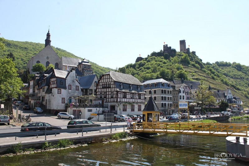 Крошечный и очень уютный городок Байльштайн (Beilstein), Германия