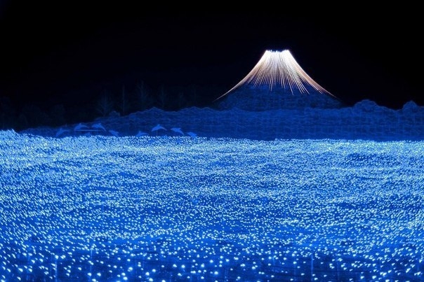 Невероятный фестиваль света в Японии.